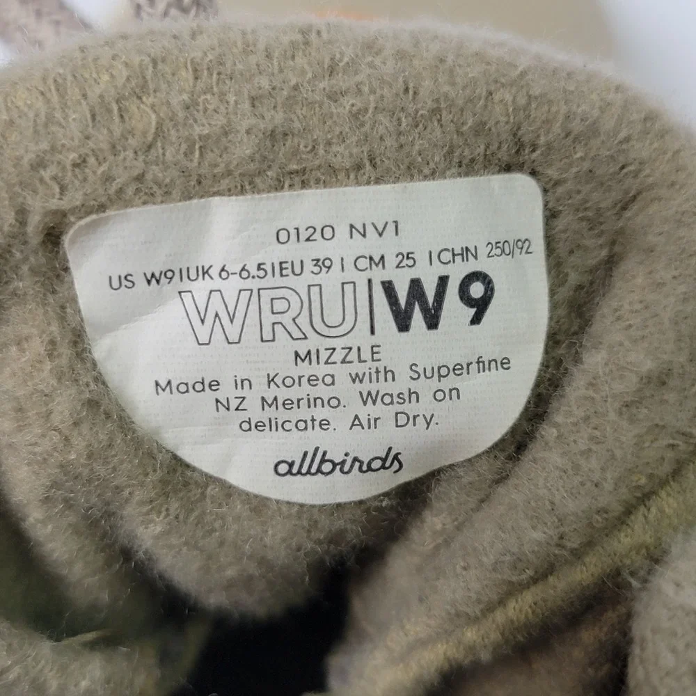 Allbirds Wool Runner Up WRU Mizzle Hightop Sneakers 9W Merino Water Repellent